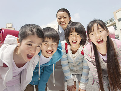 教育委員会主催の教師・生徒向けのワークショップ